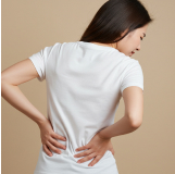 앉는 것도, 서 있는 것도 불편해요.